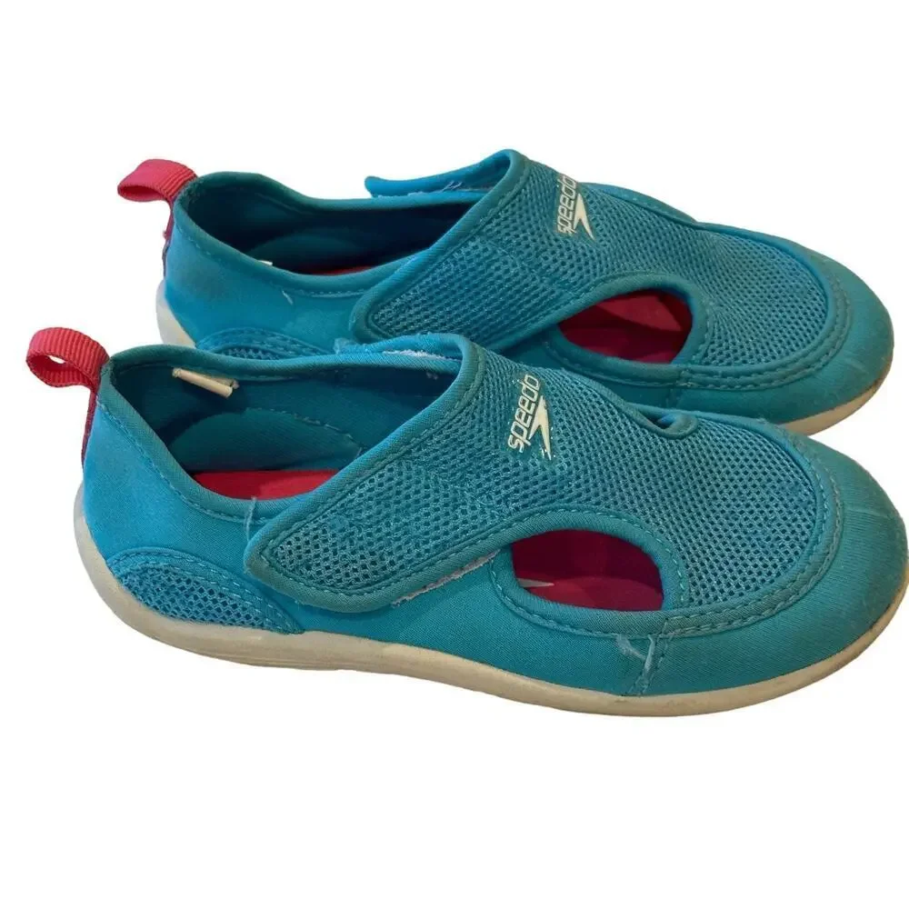 Speedo Blue Water Shoes sz XL (11/12)